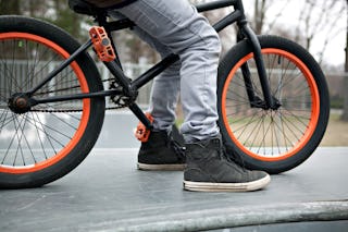 bmx_639-1.jpg?w=320&q=50